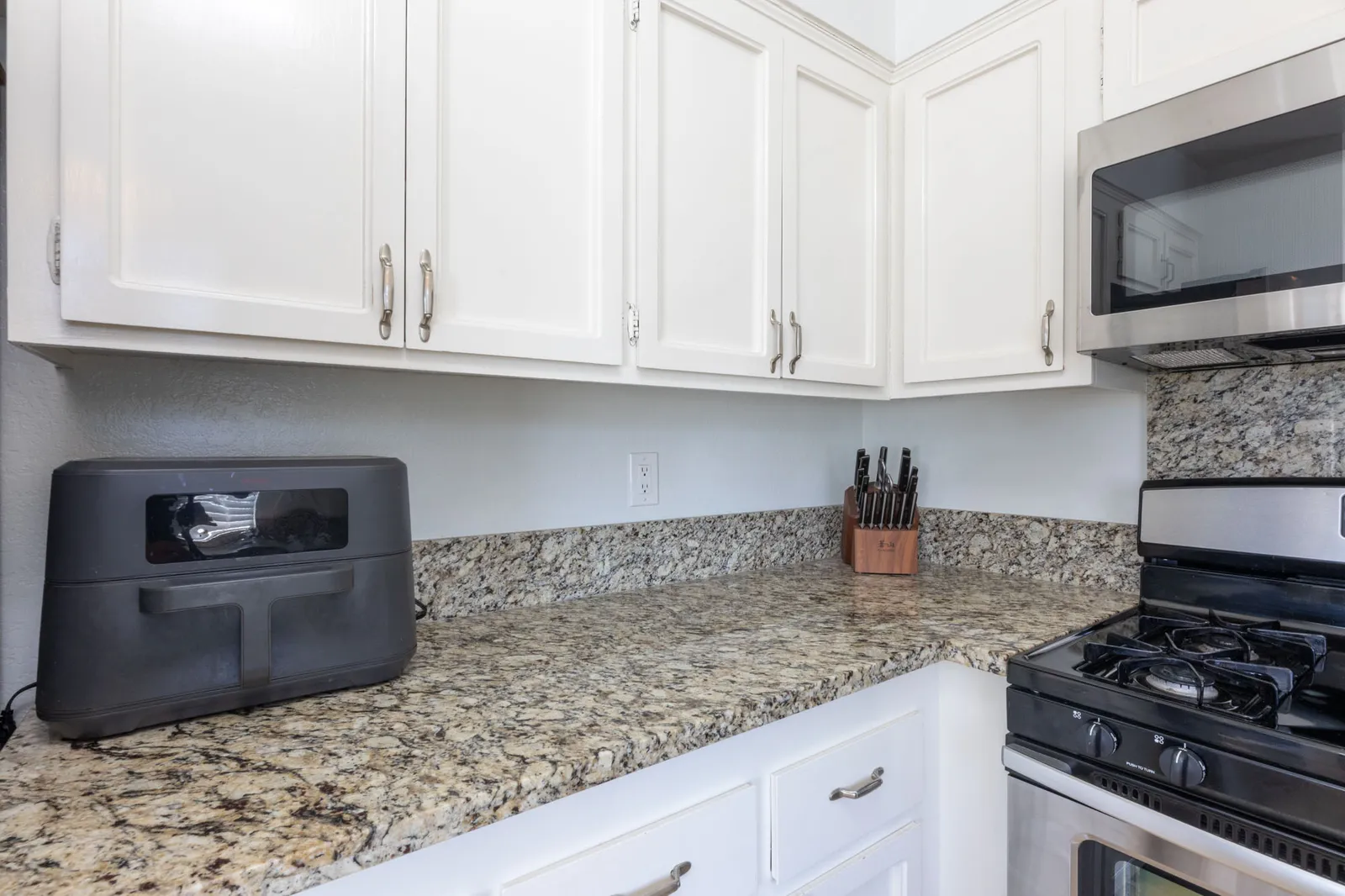 Kitchen with gas range